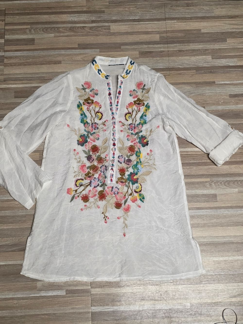 🔺️Dor Dor Couture White Embroidered Floral Long Sleeve Tunic Top Medium